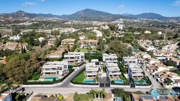 4 bedroom House for Sale in Estepona-54184
