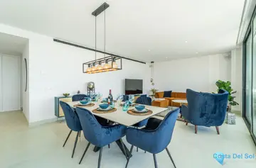 2 bedroom Apartment for Sale in Fuengirola-11173