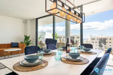 2 bedroom Apartment for Sale in Fuengirola-11178