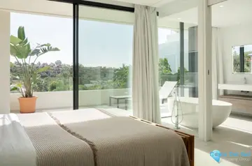 4 bedroom House for Sale in New Golden Mile-54516