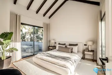 4 bedroom Apartment for Sale in La Quinta-54628
