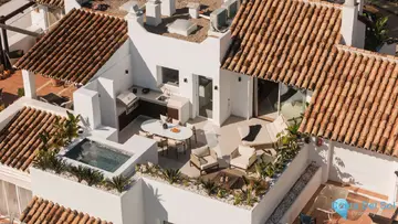 4 bedroom Apartment for Sale in La Quinta-54630