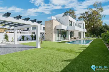 5 bedroom House for Sale in Estepona-54710