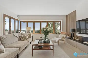 3 bedroom Apartment for Sale in Nueva Andalucía-54752