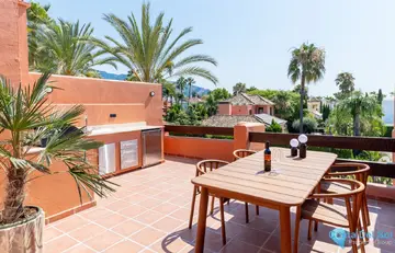 4 bedroom House for Sale in The Golden Mile-54814