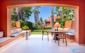 4 bedroom House for Sale in Estepona-54826