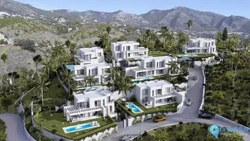 4 bedroom House for Sale in Mijas