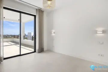 5 bedroom House for Sale in Estepona-54931