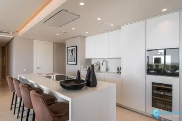 3 bedroom Apartment for Sale in Marbella-54948