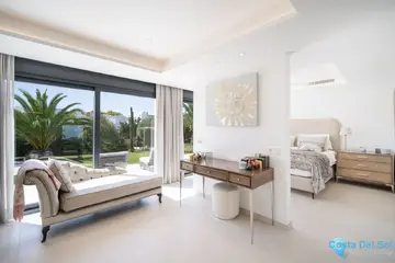 2 bedroom House for Sale in Benahavís-55047
