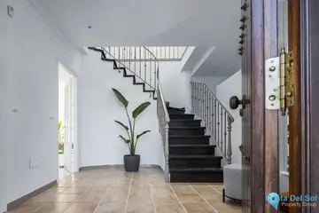 5 bedroom House for Sale in Nueva Andalucía-55094
