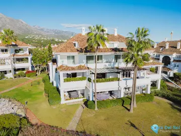 3 bedroom Apartment for Sale in The Golden Mile-55124