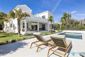 5 bedroom House for Sale in Estepona-55216