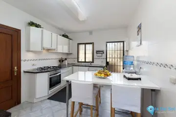 6 bedroom House for Sale in Marbella-55303