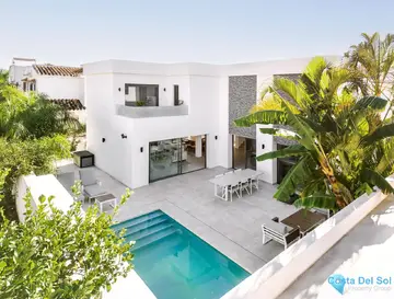 5 bedroom House for Sale in Marbella