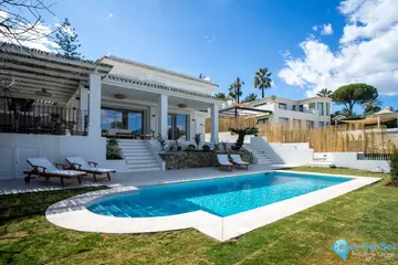 5 bedroom House for Sale in Marbella-55348