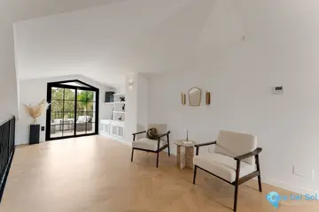 6 bedroom House for Sale in Estepona-55616