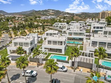 6 bedroom House for Sale in Río Real