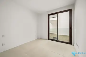 3 bedroom Apartment for Sale in Fuengirola-11332
