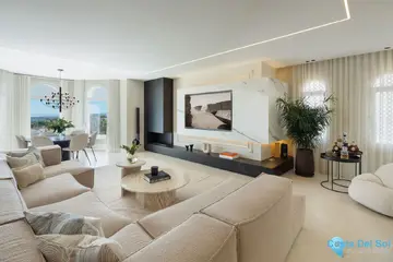 4 bedroom Apartment for Sale in Marbella-55787