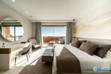 4 bedroom Apartment for Sale in Nueva Andalucía-55907
