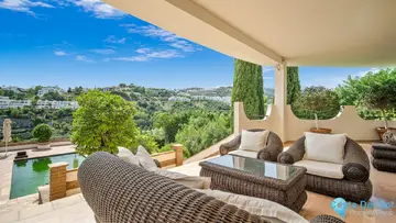 6 bedroom House for Sale in Benahavís-56007
