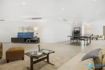 5 bedroom House for Sale in Marbella-56032