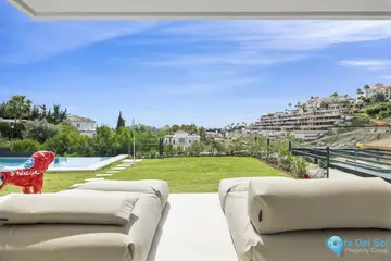 4 bedroom House for Sale in Benahavís-56073