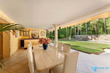 5 bedroom House for Sale in Marbella-56112