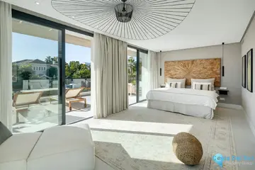 5 bedroom House for Sale in Nueva Andalucía-56298