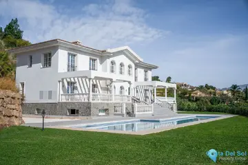 6 bedroom House for Sale in Benahavís-56287