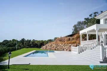 6 bedroom House for Sale in Benahavís-56299