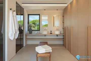 5 bedroom House for Sale in Nueva Andalucía-56317
