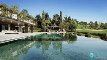 3336m2 Plot for Sale in Nueva Andalucía-56346