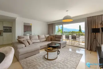 4 bedroom Apartment for Sale in Nueva Andalucía-11394