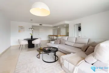 4 bedroom Apartment for Sale in Nueva Andalucía-11399