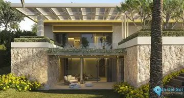 7 bedroom House for Sale in Nueva Andalucía-56410