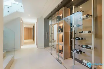 4 bedroom House for Sale in Nueva Andalucía-56428
