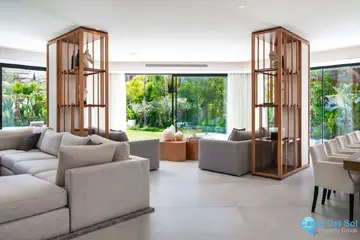 6 bedroom House for Sale in Nueva Andalucía-56508