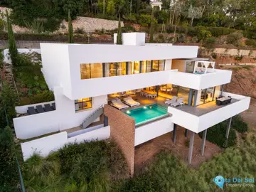 4 bedroom House for Sale in La Quinta