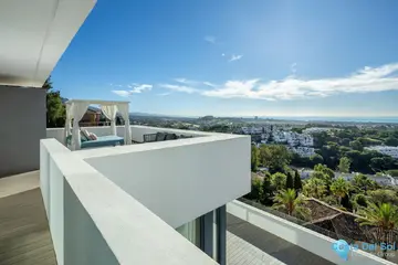 4 bedroom House for Sale in La Quinta-56515