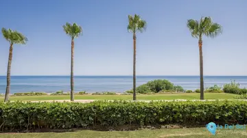 4 bedroom Apartment for Sale in New Golden Mile-56520