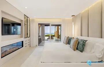 4 bedroom Apartment for Sale in New Golden Mile-56530