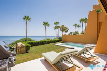 4 bedroom Apartment for Sale in New Golden Mile-56533