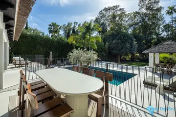 5 bedroom House for Sale in Marbella-56657