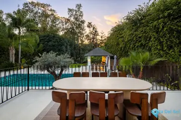 5 bedroom House for Sale in Marbella-56662