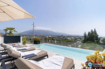 4 bedroom House for Sale in Nueva Andalucía-56673