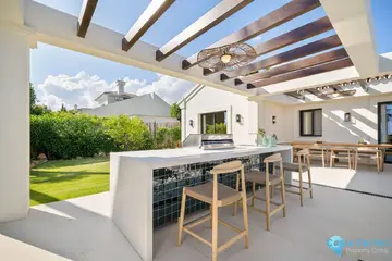 4 bedroom House for Sale in Nueva Andalucía-56680