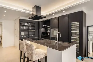3 bedroom Apartment for Sale in Marbella-56936