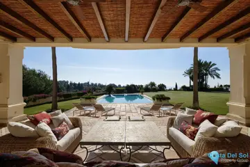 5 bedroom House for Sale in Marbella-57048